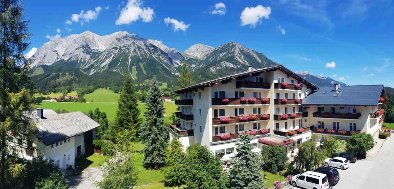 Hotel Post Ramsau am Dachstein Eksteriør billede